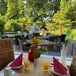 Gaestehaus Schwentineblick Πανσιόν Malente