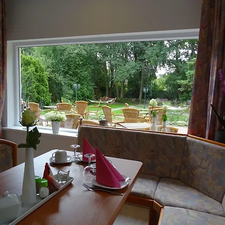 ゲストハウス Gaestehaus Schwentineblick