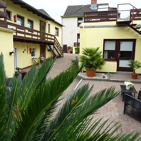 Gaestehaus Schwentineblick 3*