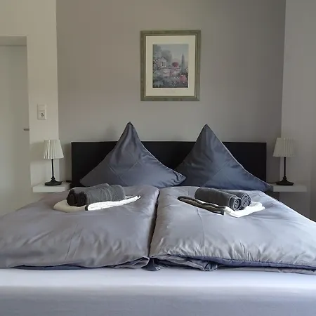 Gaestehaus Schwentineblick Pensionat 3*