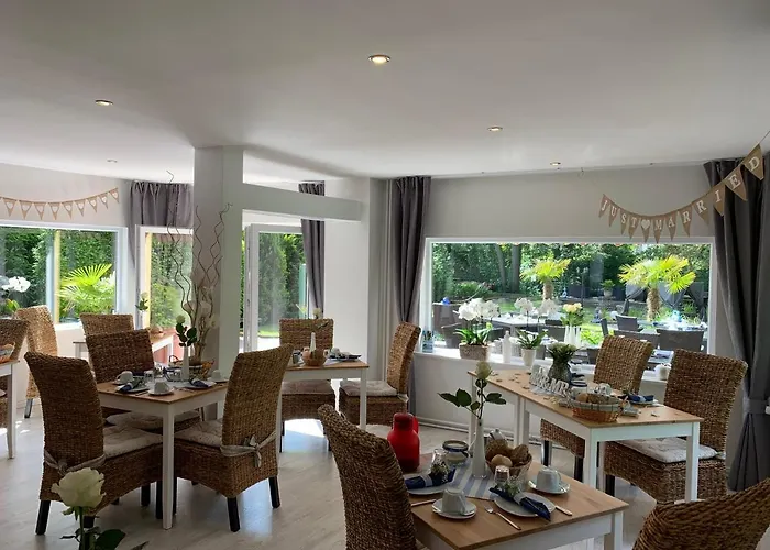 Gasthuis Gaestehaus Schwentineblick