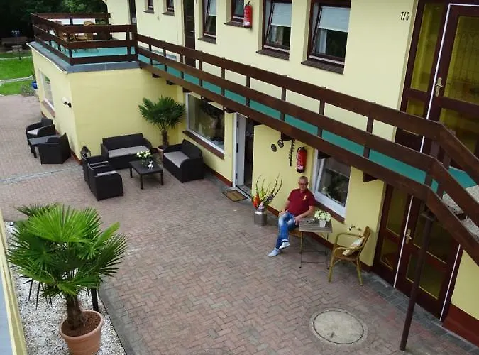 Gaestehaus Schwentineblick Pensionat 3*